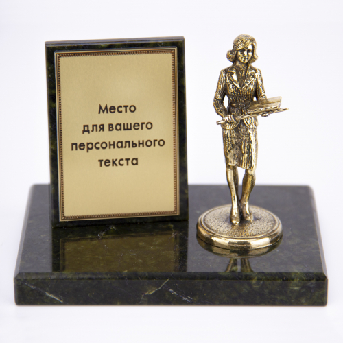Фигурка на камне "Учитель женщина"